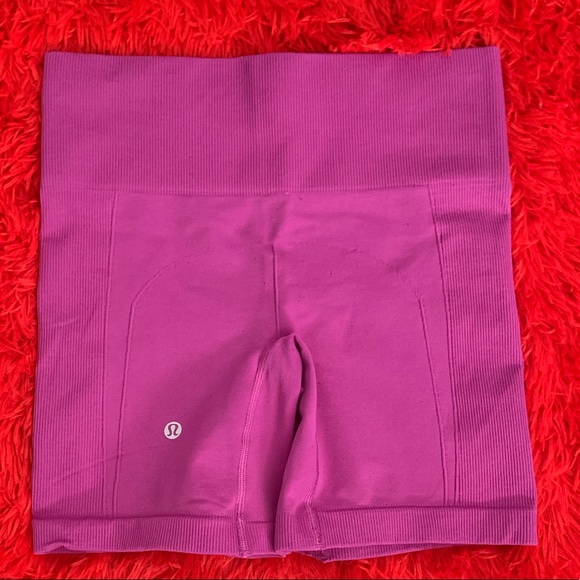 Lululemon Sculpt Short Ultra Violet. Size 6 - Picture 5 of 11